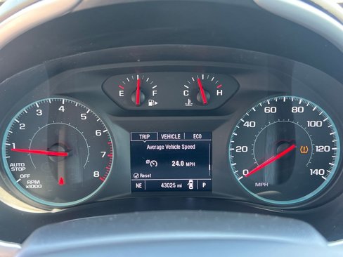Used 2023 Chevrolet Malibu LT image 8