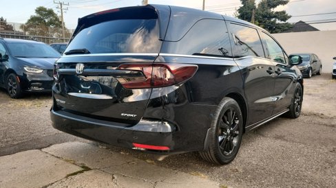 Used 2023 Honda Odyssey Sport image 10