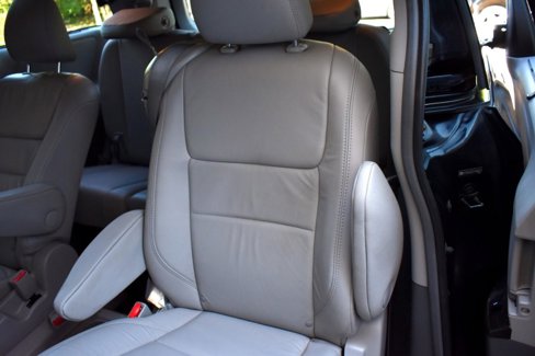 Used 2015 Toyota Sienna XLE image 35