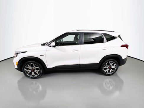 Used 2021 Kia Seltos S image 9