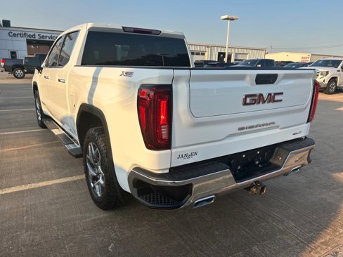 Used 2023 GMC Sierra 1500 SLT w/ SLT Premium Package image 8