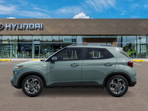 New 2025 Hyundai Venue Limited image 3