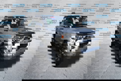 Used 2016 Toyota 4Runner Trail image 3
