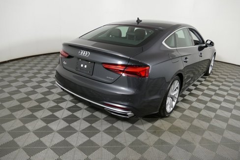 Used 2022 Audi A5 2.0T Premium Plus image 3
