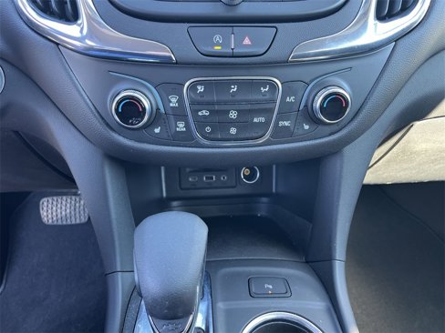Certified 2023 Chevrolet Equinox LT image 17