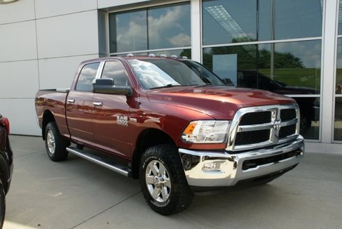 Used 2015 RAM 2500 SLT w/ Luxury Group image 7