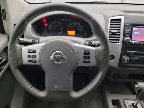 Used 2016 Nissan Frontier SV image 22