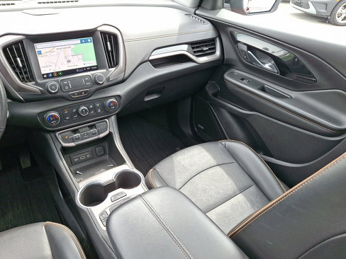 Used 2022 GMC Terrain AT4 w/ Infotainment Package II image 16