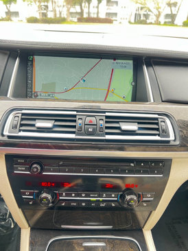 Used 2014 BMW 750Li image 19