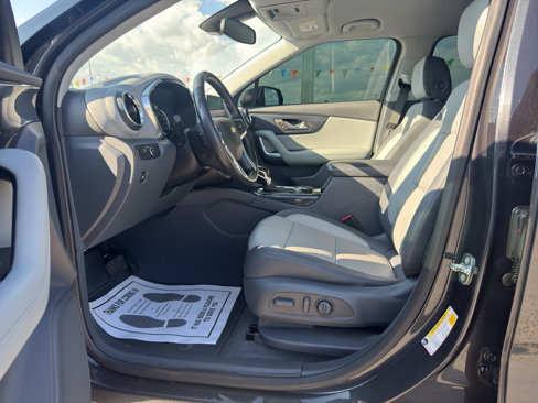 Used 2022 Chevrolet Blazer LT image 12