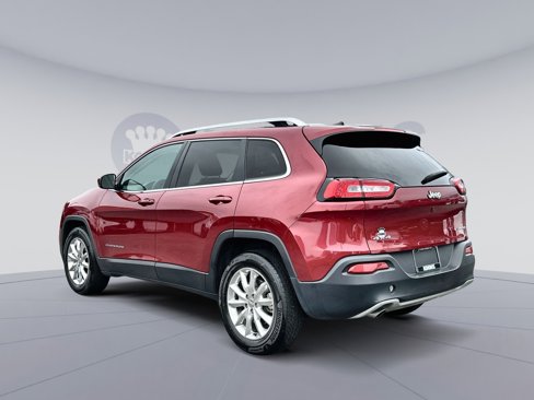 Used 2016 Jeep Cherokee Limited image 4