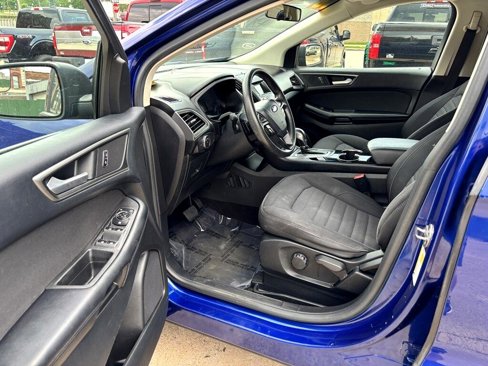 Used 2015 Ford Edge SE image 13