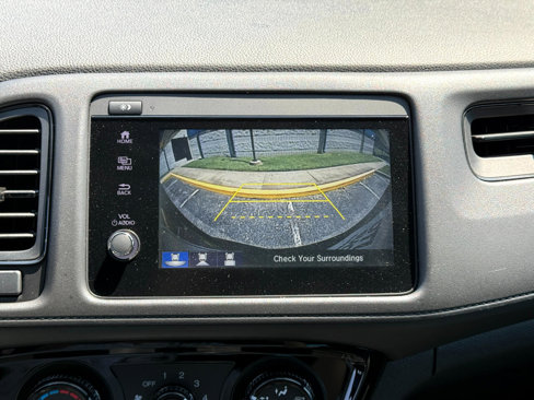 Used 2019 Honda HR-V Sport image 10