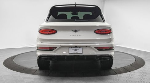 Used 2022 Bentley Bentayga Speed image 10