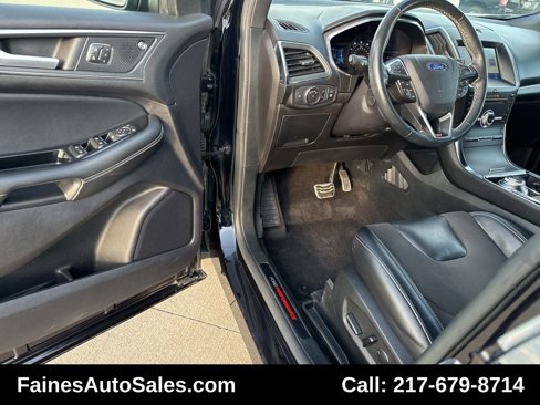 Used 2019 Ford Edge ST image 88