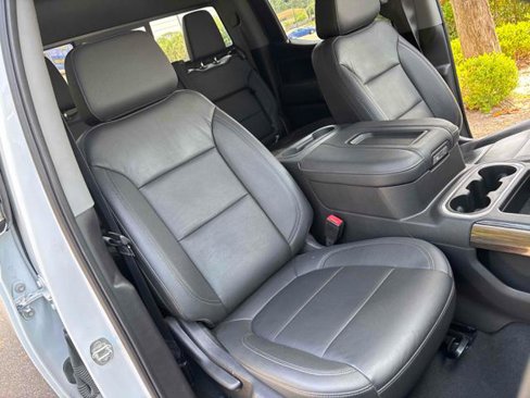 Used 2021 Chevrolet Silverado 1500 LT Trail Boss w/ Convenience Package II image 11