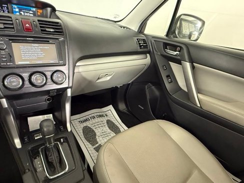 Used 2015 Subaru Forester 2.5i Touring w/ Eyesight & Navigation System image 30