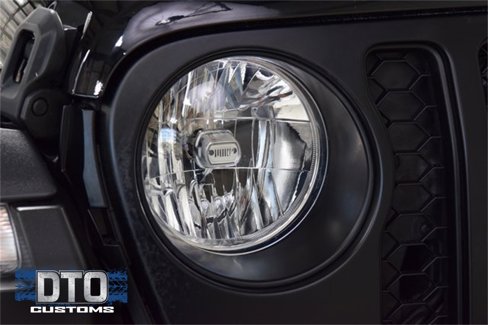 Used 2023 Jeep Gladiator Mojave w/ Trailer Tow Package image 10