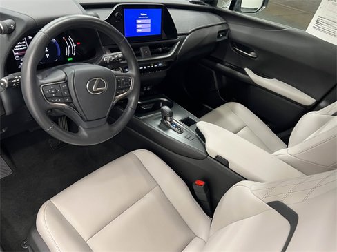 Certified 2025 Lexus UX 300h FWD image 16