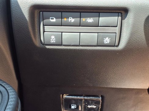 New 2025 Nissan Versa S w/ Trunk Package image 22