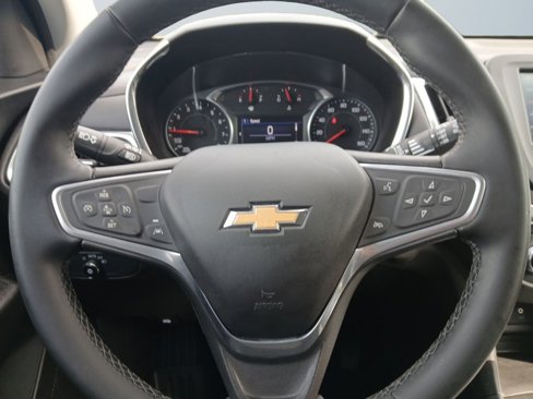 Used 2023 Chevrolet Equinox LT image 12