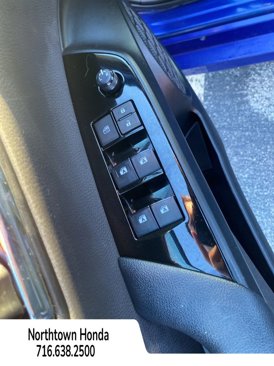 Used 2018 Toyota Prius Four image 20
