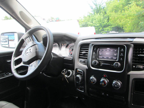 Used 2023 RAM 1500 Tradesman image 9