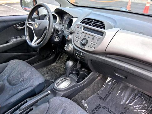 Used 2011 Honda Fit Sport image 27