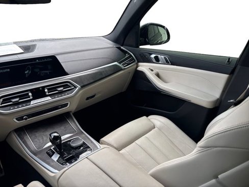 Used 2022 BMW X5 xDrive40i w/ M Sport Package image 27