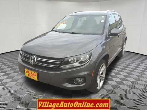 Used 2016 Volkswagen Tiguan R-Line image 7