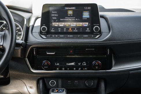 Used 2021 Nissan Rogue SV image 21