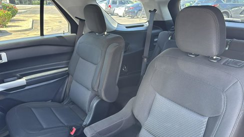 Used 2022 Ford Explorer XLT image 20