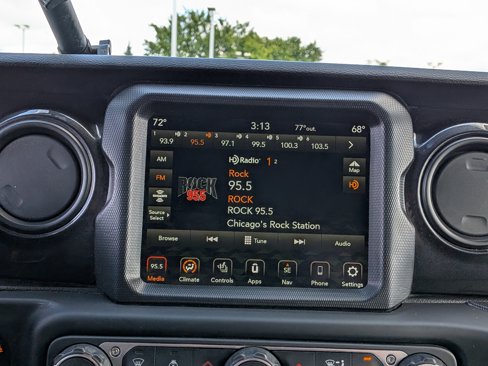 Used 2021 Jeep Wrangler Unlimited Sport image 27
