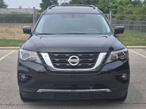 Used 2020 Nissan Pathfinder Platinum image 21