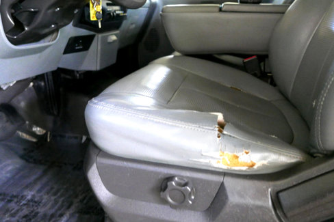 Used 2011 Ford F550 2WD Regular Cab Super Duty w/ Payload Upgrade Pkg image 12