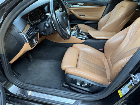 Used 2019 BMW 530i w/ Luxury Package image 16