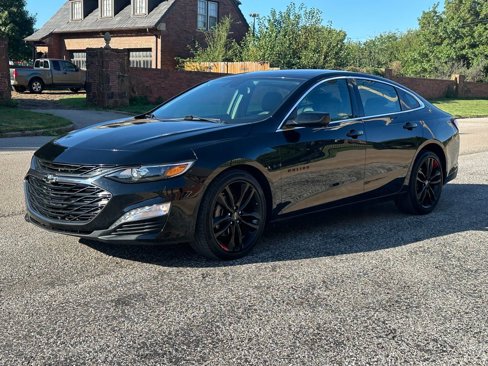 Used 2020 Chevrolet Malibu LT w/ Leather Package image 7