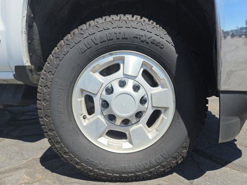 Used 2017 Chevrolet Silverado 2500 LT image 14
