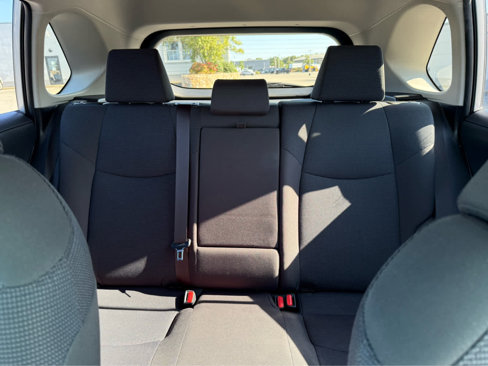 Used 2019 Toyota RAV4 LE image 25