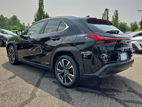 Used 2019 Lexus UX 250h image 4