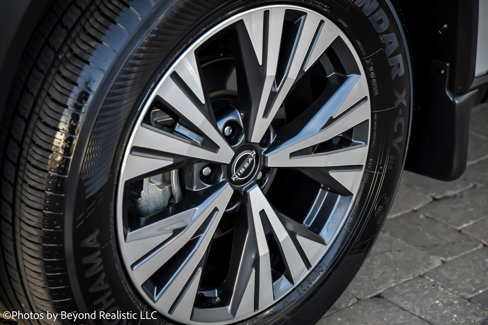 Used 2023 Nissan Rogue SV image 13