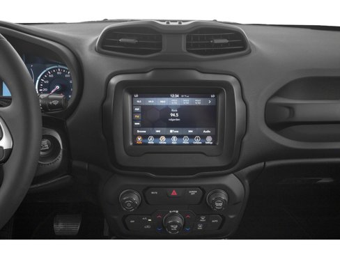 Used 2021 Jeep Renegade Latitude w/ Luxury Group II image 28