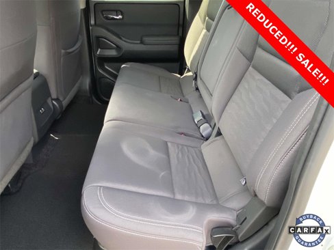 Used 2022 Nissan Frontier SV image 12
