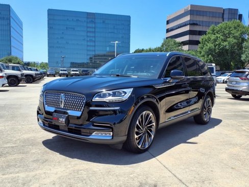Used 2020 Lincoln Aviator Reserve w/ Equipment Group 202A image 2