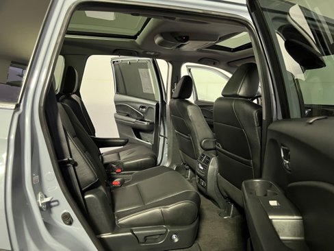 Used 2022 Honda Pilot Elite image 30