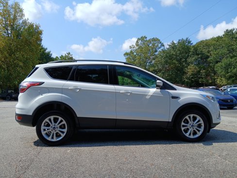 Used 2018 Ford Escape SE image 5