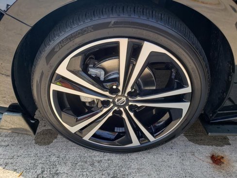 Certified 2021 Nissan Sentra SR image 42