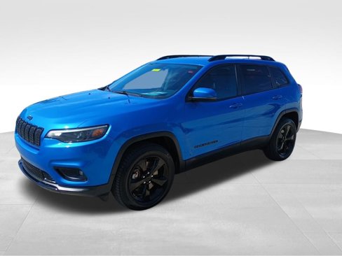 Used 2020 Jeep Cherokee Latitude Plus image 3