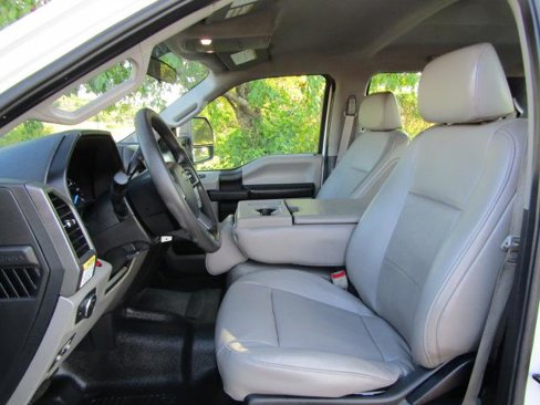 Used 2019 Ford F250 XL w/ Power Equipment Group image 11