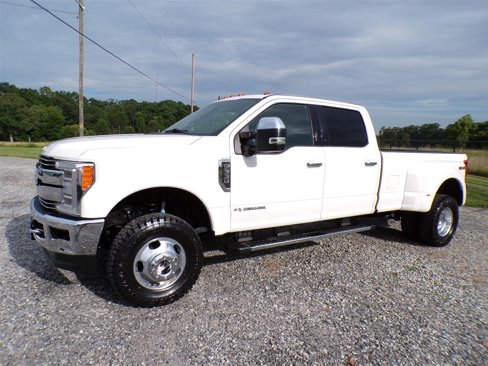 Used 2019 Ford F350 Lariat w/ Lariat Ultimate Package image 13